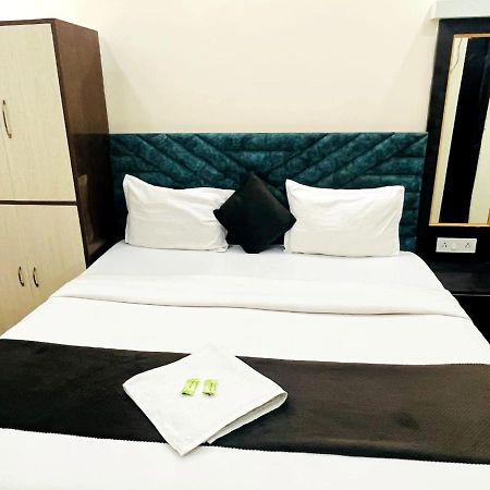 Hotel Raj - Near Railway Station 哈里瓦 外观 照片