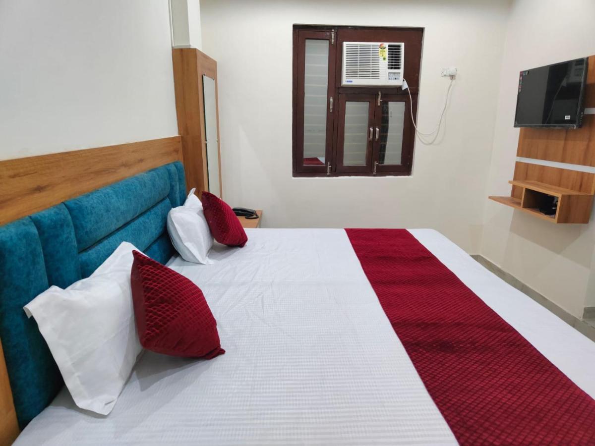 Hotel Raj - Near Railway Station 哈里瓦 外观 照片