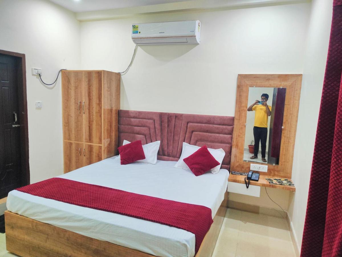 Hotel Raj - Near Railway Station 哈里瓦 外观 照片