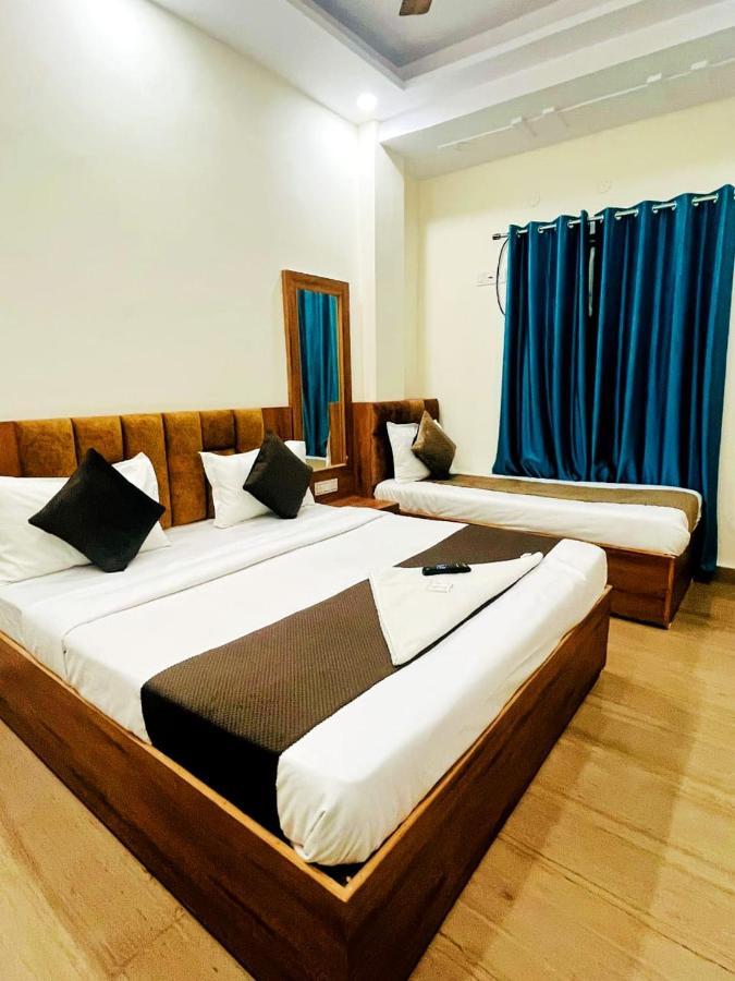 Hotel Raj - Near Railway Station 哈里瓦 外观 照片